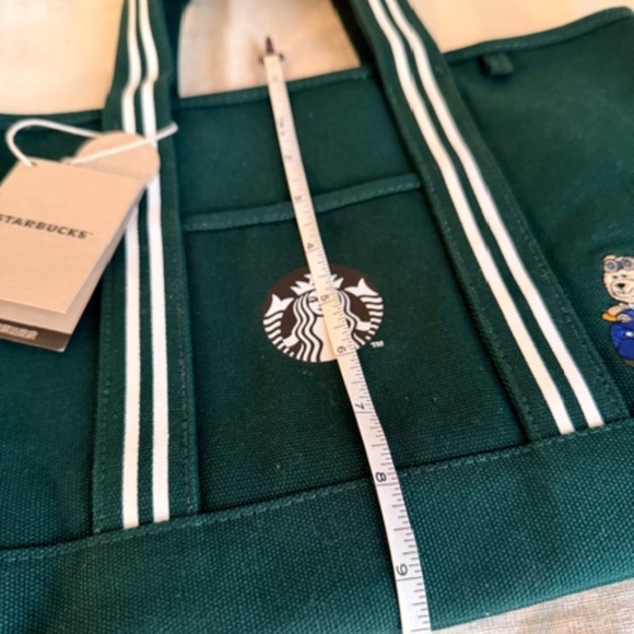 Starbucks Taiwan Exclusive Tote bag - Green Canvas Embroidered Bear Detail NWT - Picture 13 of 16